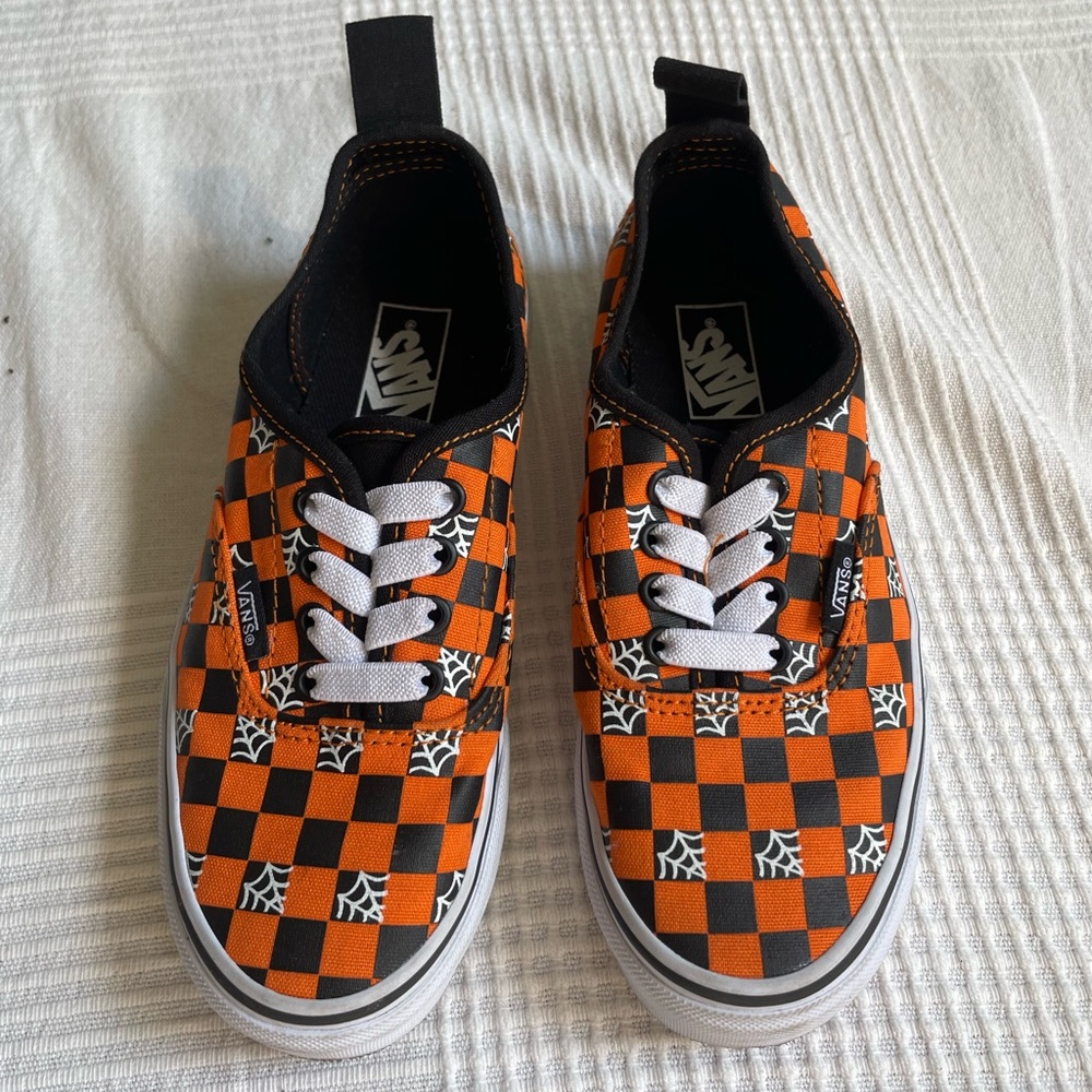 Vans kids shoes size 1.5. Checkerboard